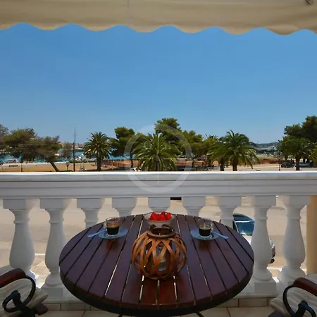 Vista Mare I